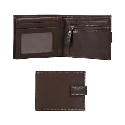 RJR.John Rocha Brown leather tabbed billfold wallet in a gift box
